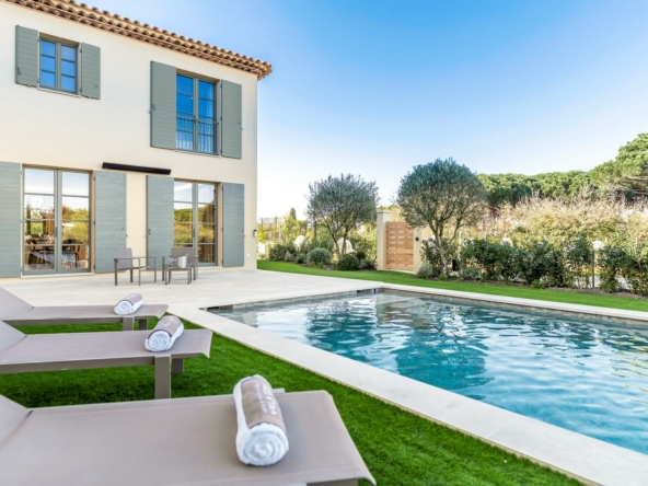 BASTIDE TROPEZIENNE 9