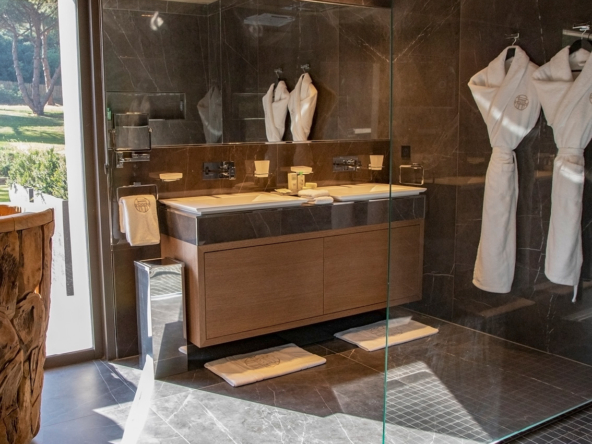 villa-france salle de bains