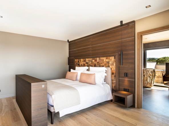 villa-victoire guest bedroom